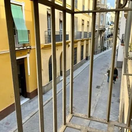 Ti1 Estiloso Loft 120M De La Catedral Tomas De Ibarra Street Seville Exterior photo